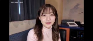 《校花陈若雪被校长抱到办公室》高清免费在线观看-喜剧片